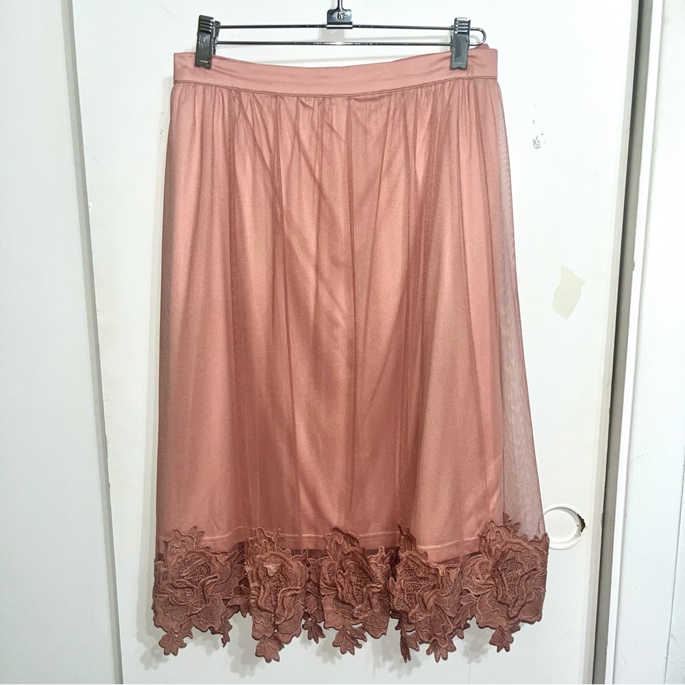 🩰 BalletCore Pink Lace Midi skirt